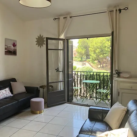 Pieds Dans L'eau A Apartmán *