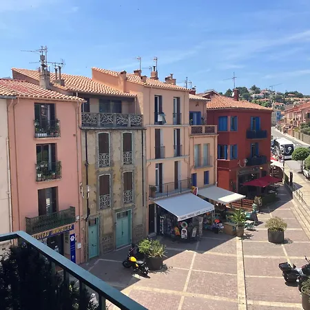 Pieds Dans L'eau A * Collioure
