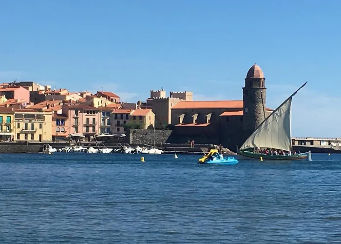 Pieds Dans L’eau à Collioure